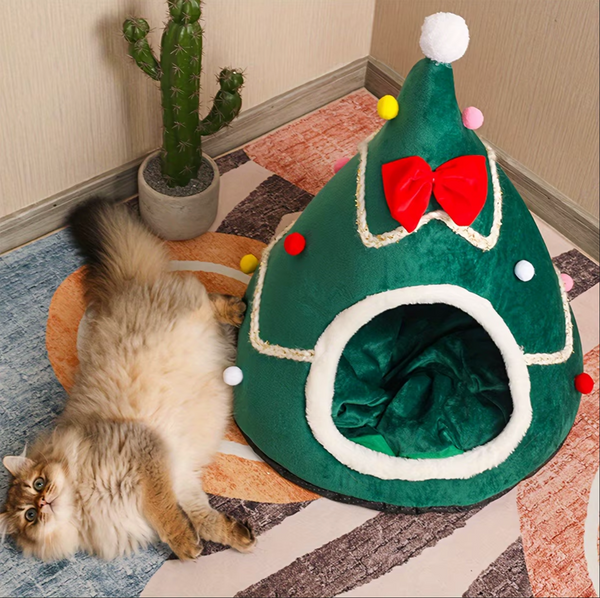 Meowmas Tree Cat Bed